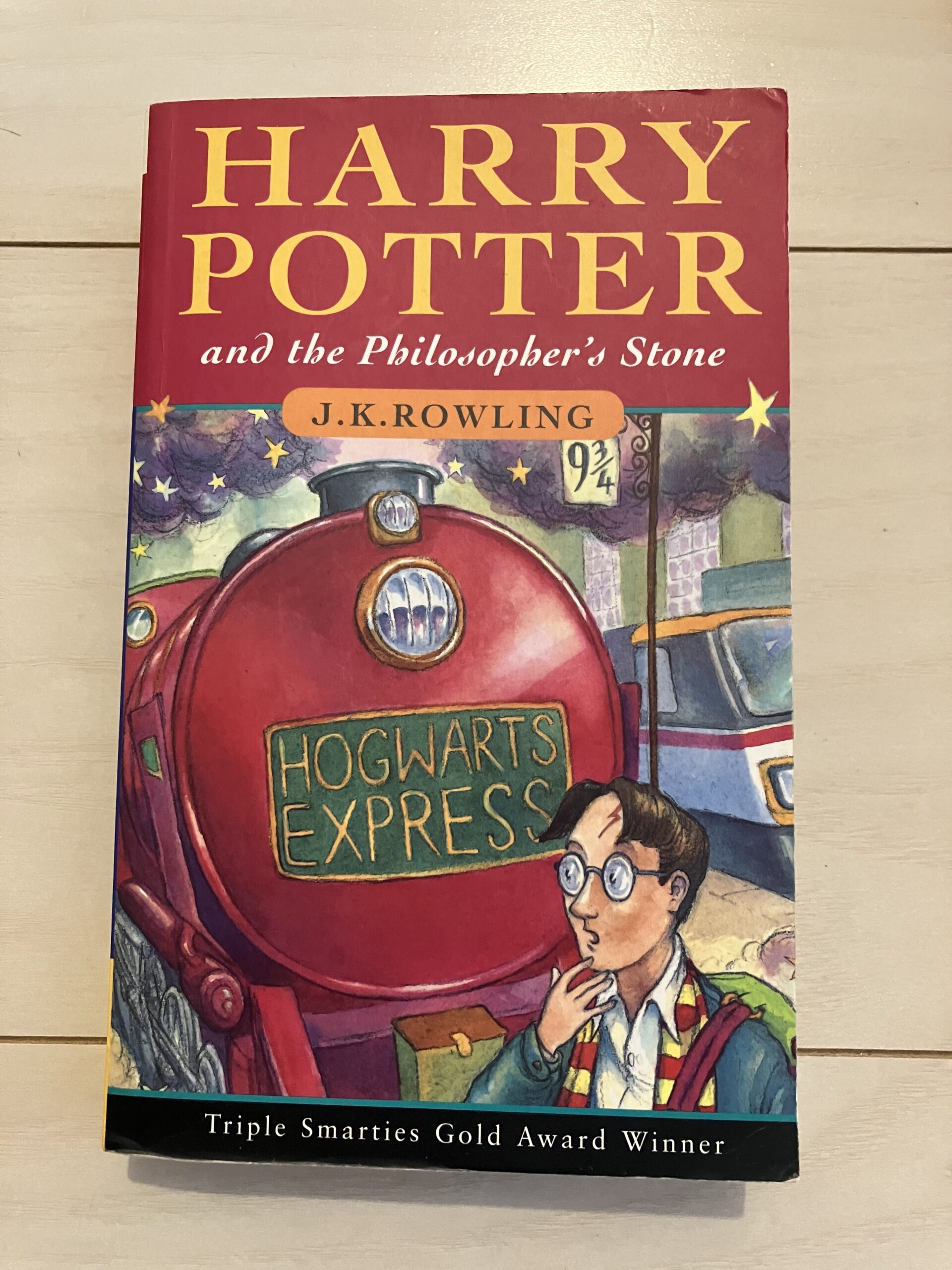 Harry Potter and the Philosopher's Stone 表紙